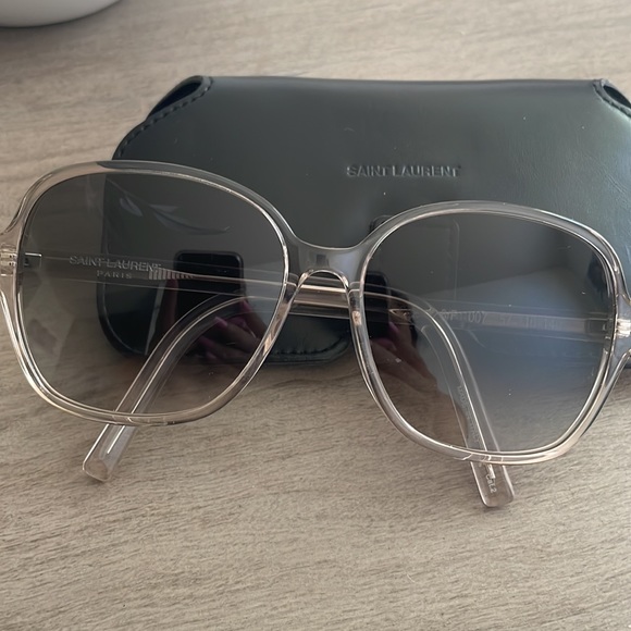 Saint Laurent sunglass - Picture 1 of 8